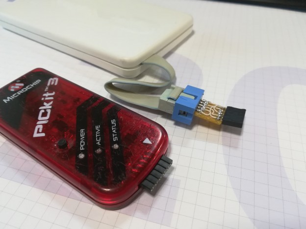 MikroProg to Pickit 3 Adapter